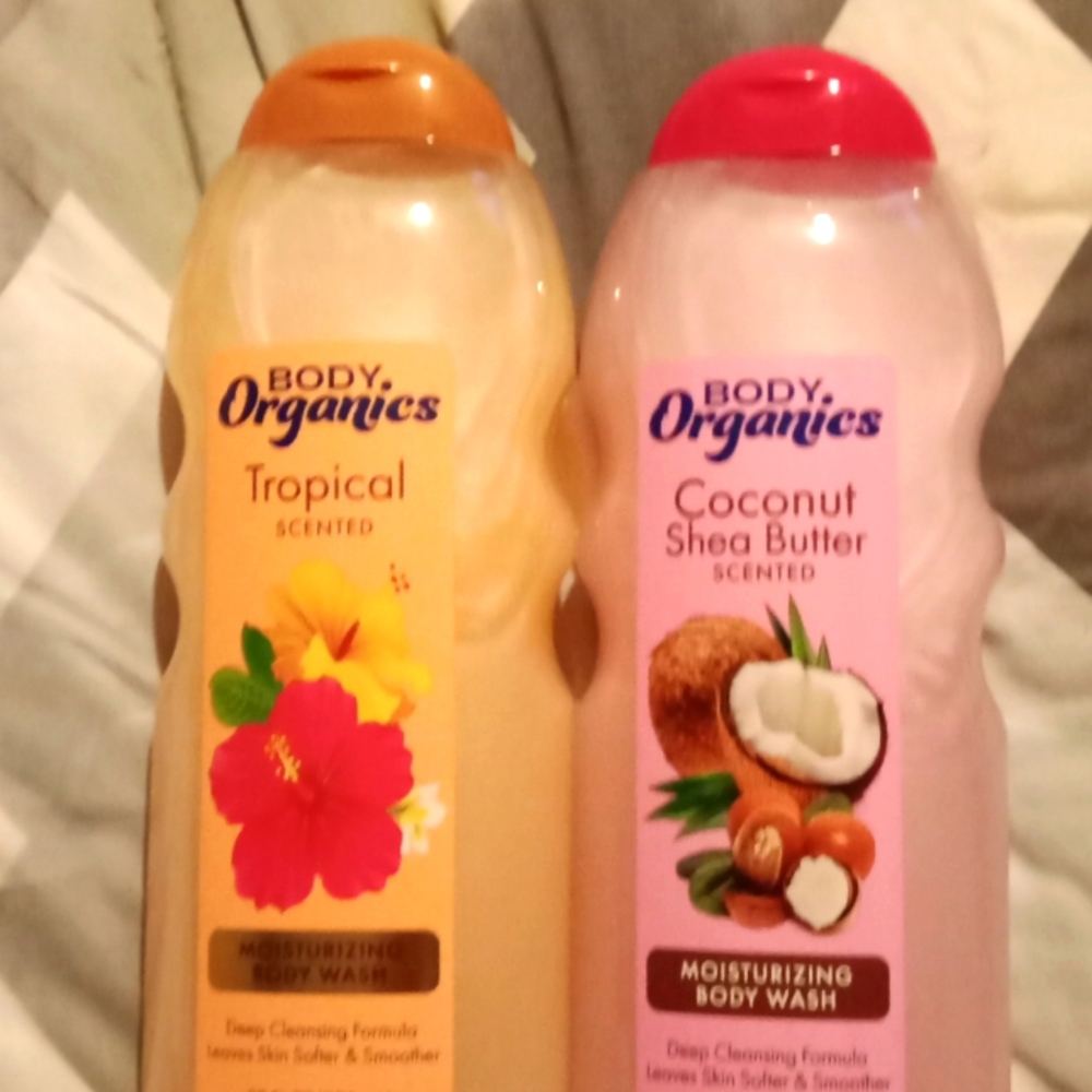 2 Body Organics body wash
